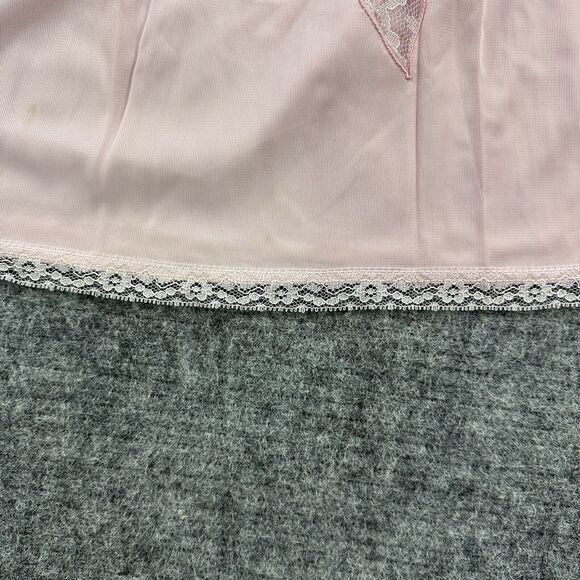 Vintage 80s Slip Pink Medium Butterfly Lace Half Satiny Feminine - Picture 2 of 7